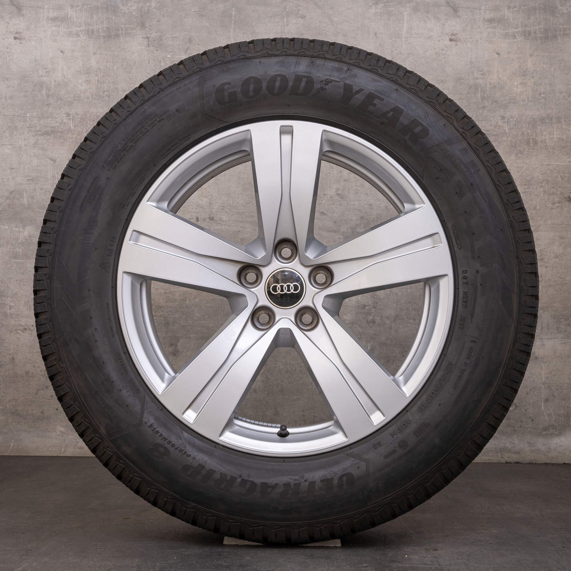 AW59050 Audi Q7 Silver Powder Coated OEM Wheel Rim